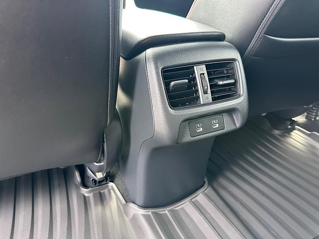 Certified 2025 Acura ADX A-Spec image 21