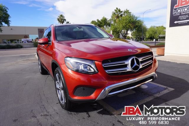 Used 2019 Mercedes-Benz GLC 300 4MATIC image 38