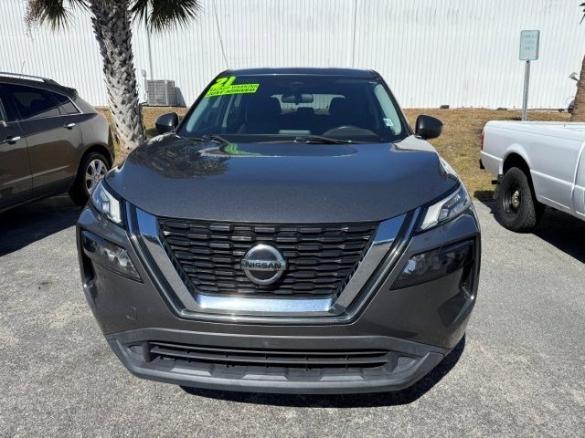 Used 2021 Nissan Rogue S image 2