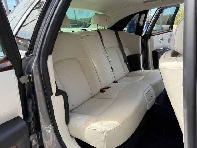 Used 2012 Rolls-Royce Ghost image 14