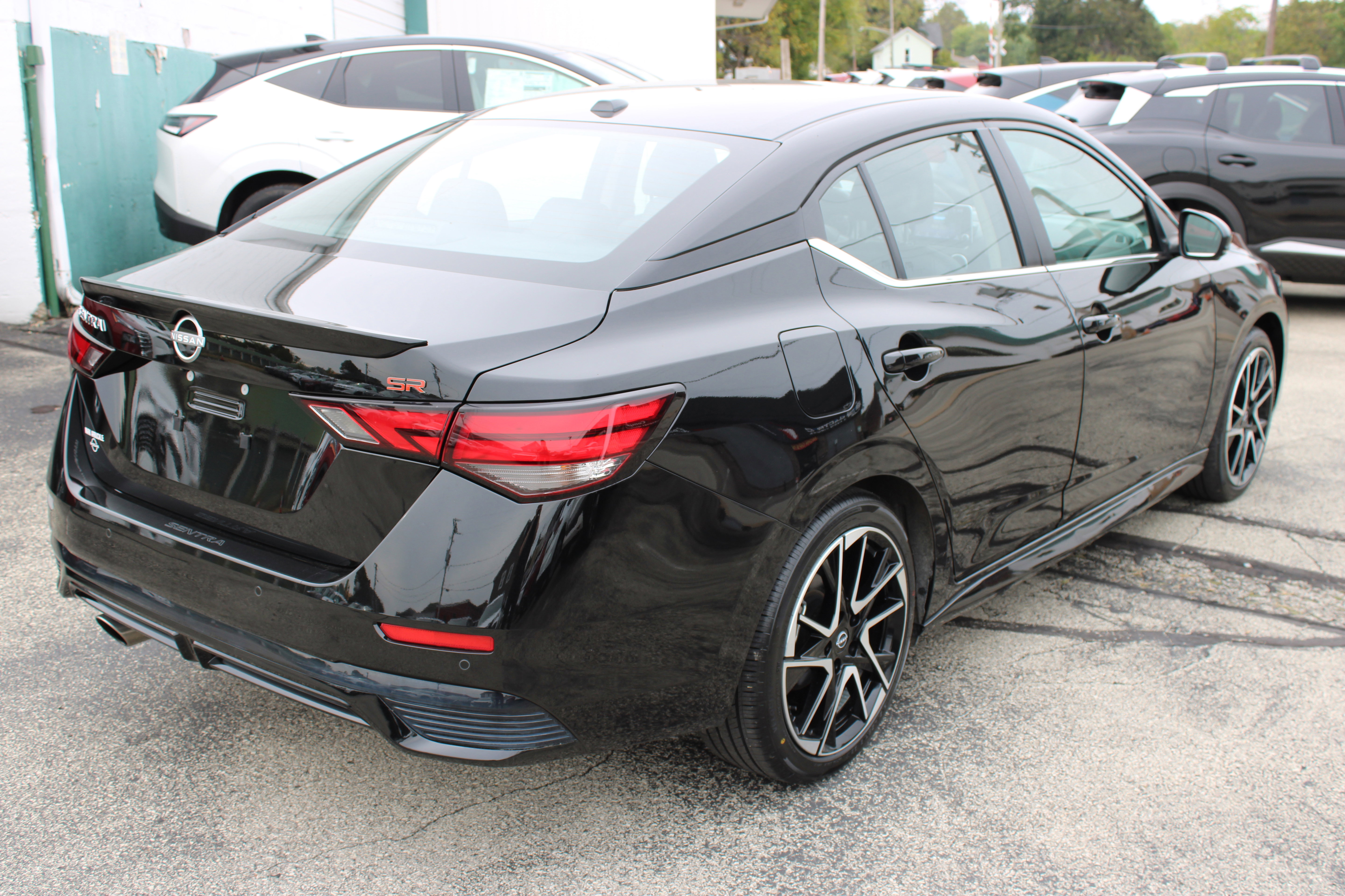 Certified 2024 Nissan Sentra SR w/ SR Premium Package image 6