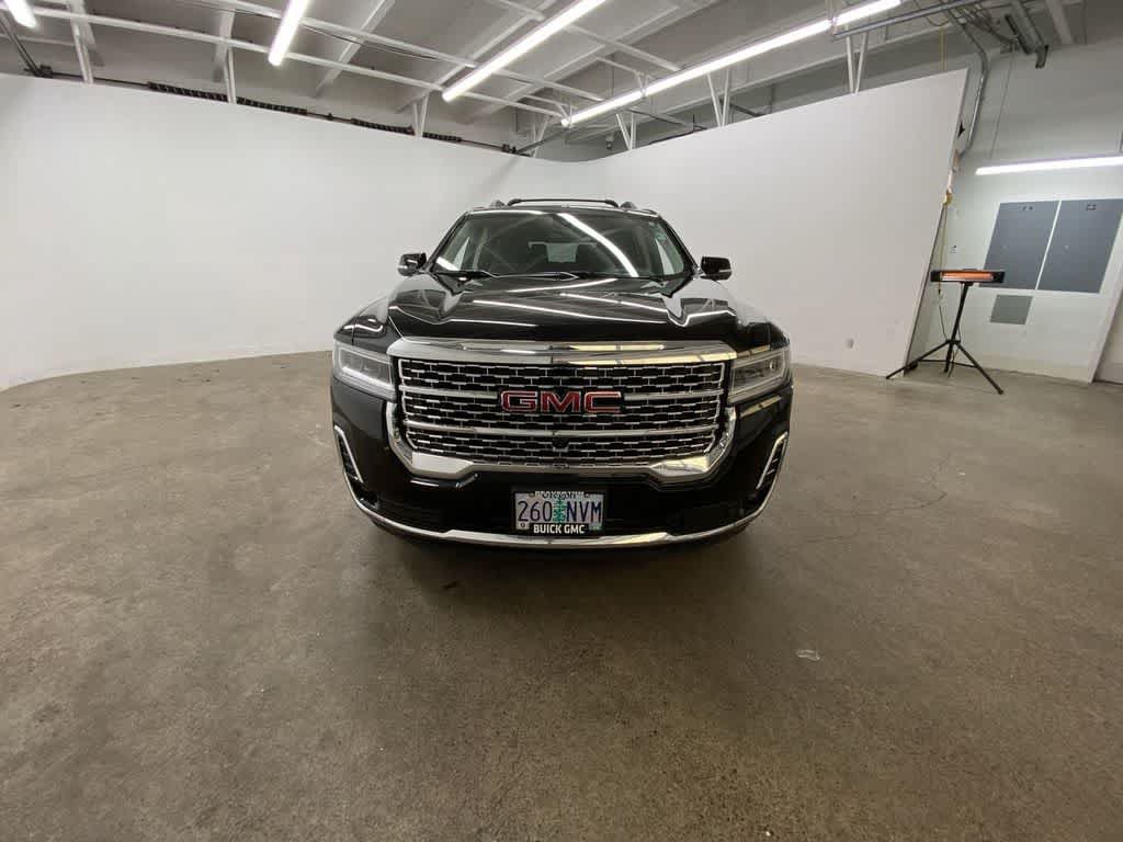 Used 2022 GMC Acadia Denali w/ Denali Ultimate Package AWD/4WD image 9