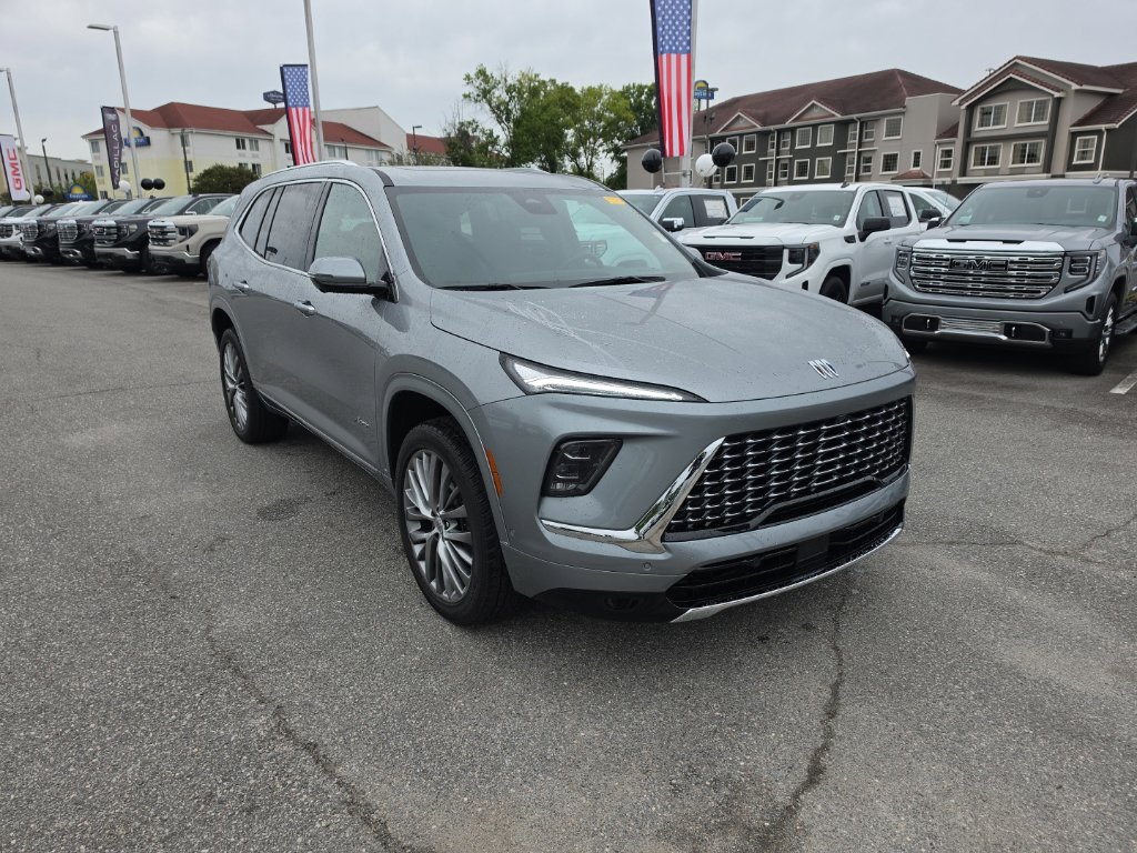 Used 2025 Buick Enclave Avenir w/ Super Cruise Package