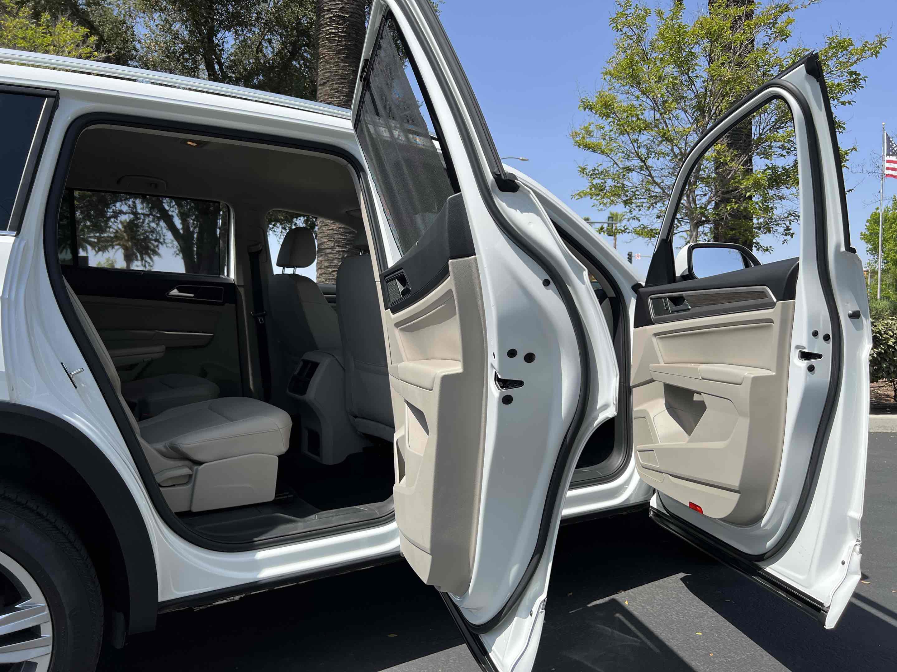 Used 2019 Volkswagen Atlas SE w/ Towing Package image 29