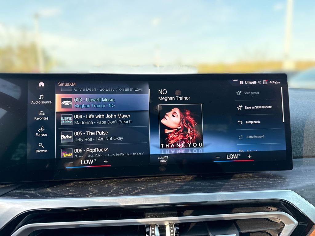 Used 2023 BMW 330i xDrive Sedan w/ Premium Package image 12