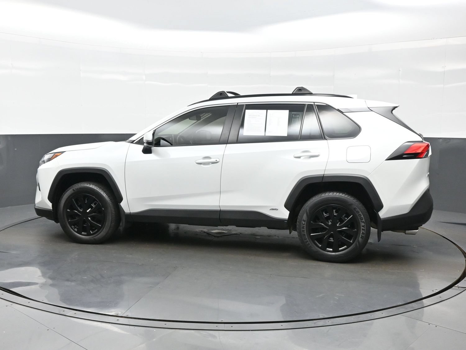 Used 2024 Toyota RAV4 XLE Premium AWD/4WD image 3
