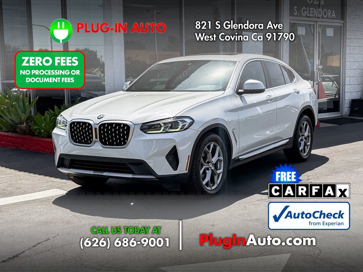 Used 2022 BMW X4 xDrive30i w/ Premium Package 2 AWD/4WD image 3