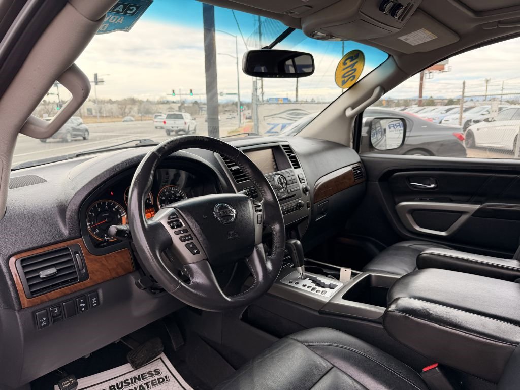 Used 2015 Nissan Armada Platinum image 12