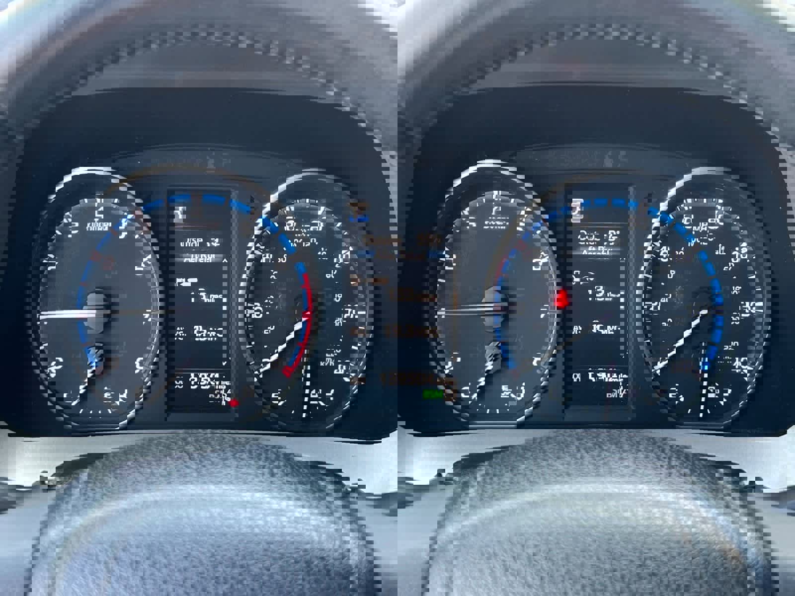 Used 2018 Toyota RAV4 XLE image 25