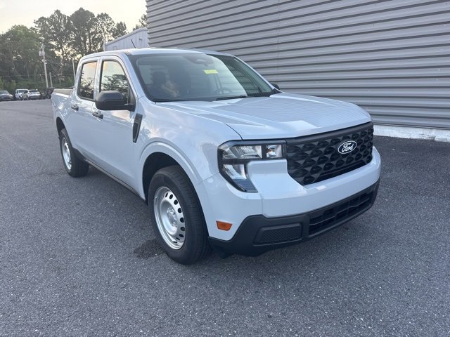 New 2025 Ford Maverick XL