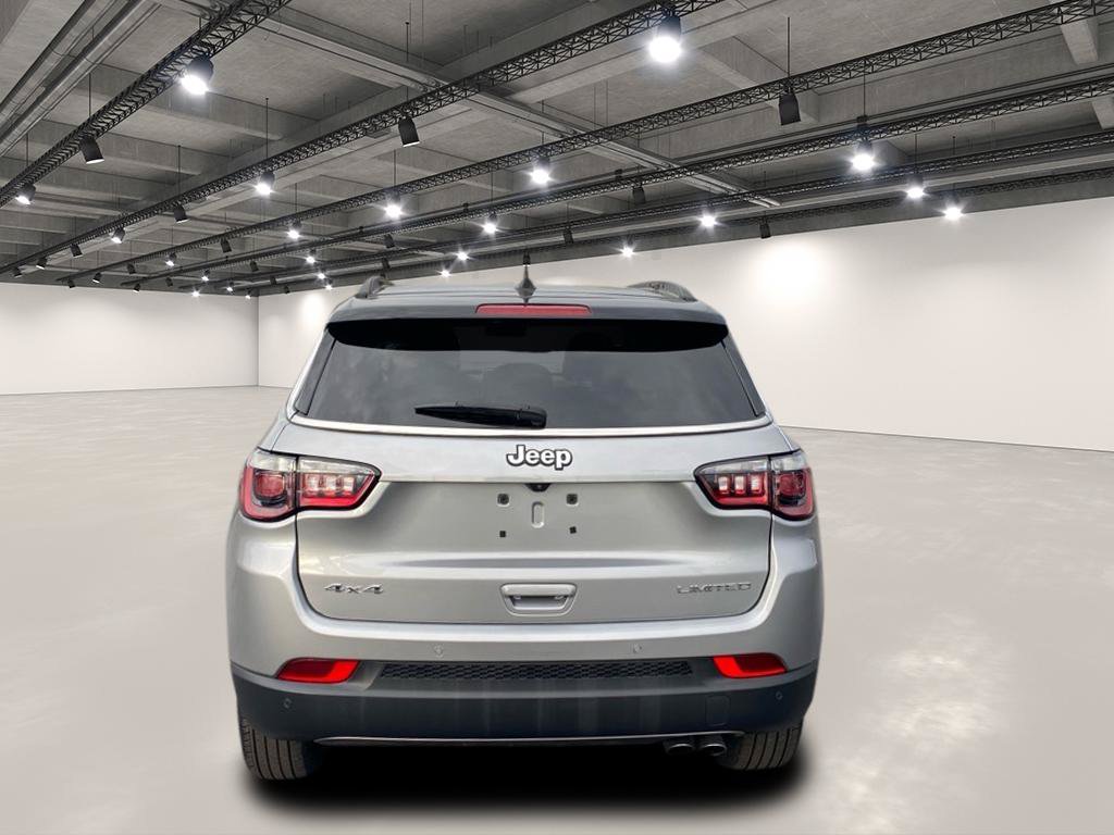 Used 2022 Jeep Compass Limited AWD/4WD image 6