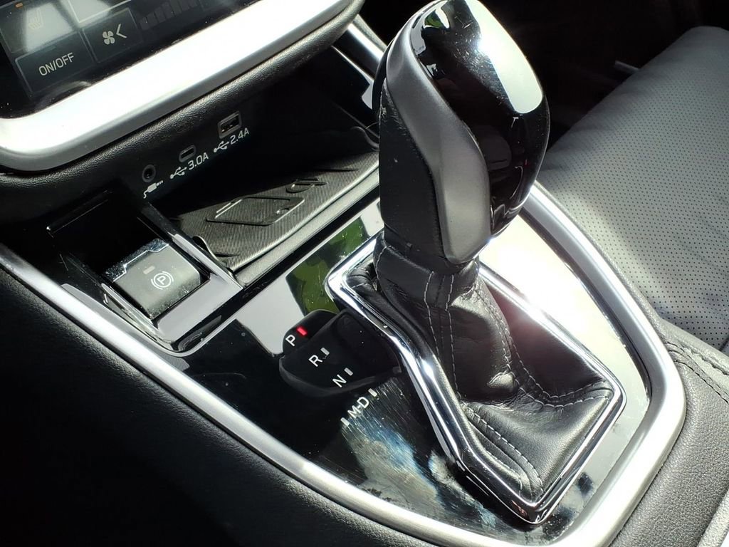 Certified 2023 Subaru Legacy Limited image 20