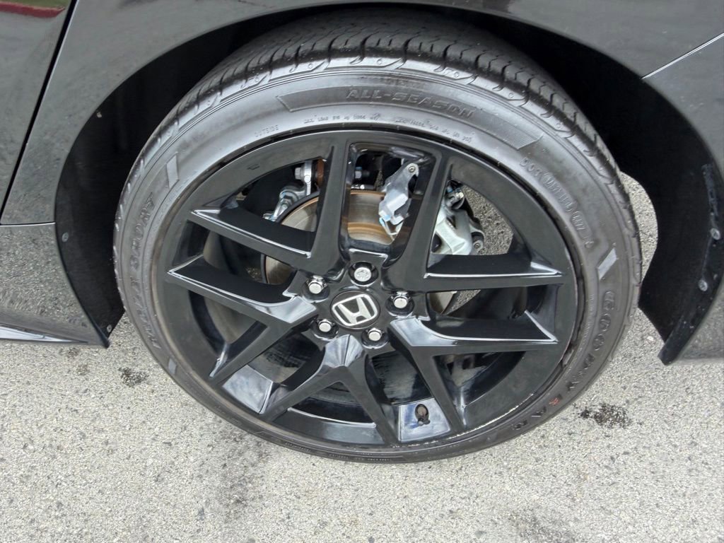 Used 2023 Honda Civic Sport image 13