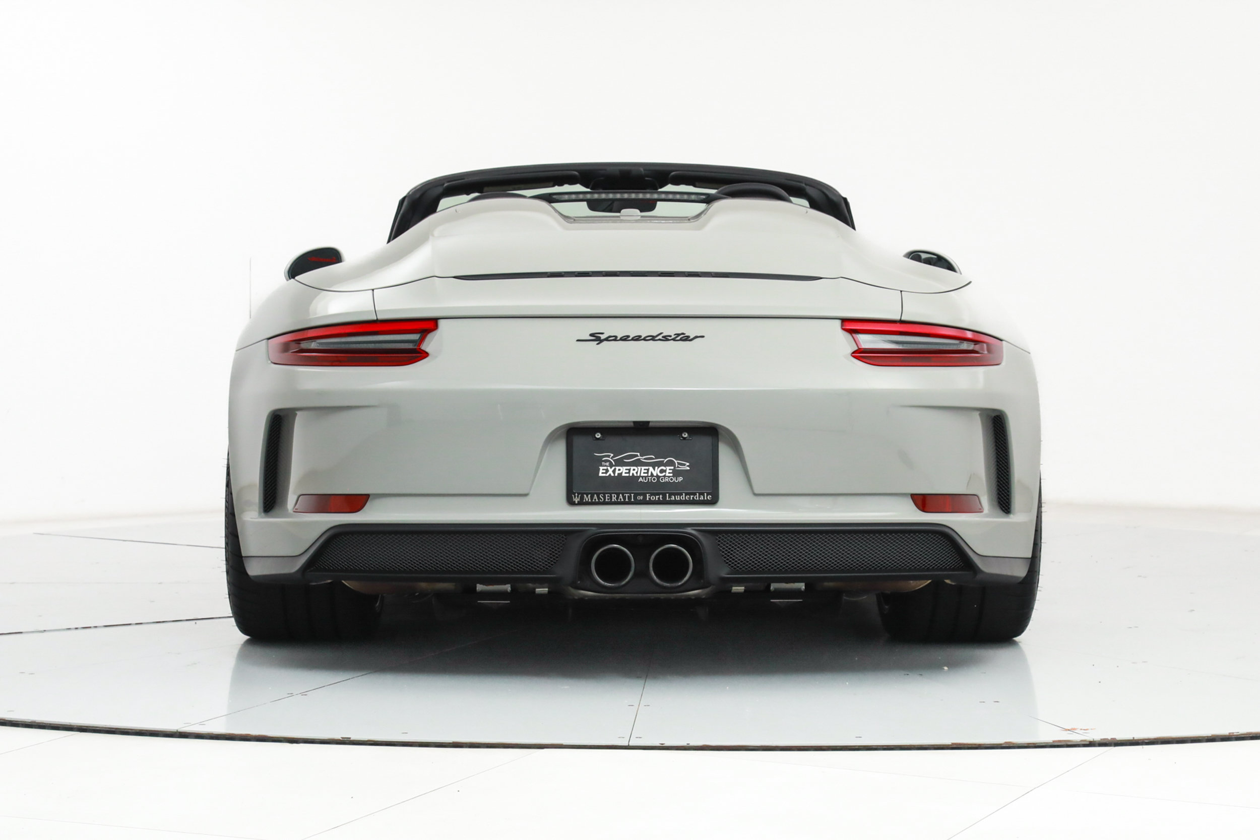 Used 2019 Porsche 911 Speedster RWD image 5