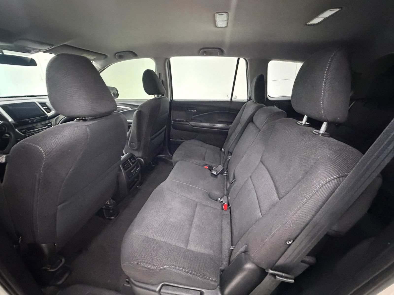 Used 2018 Honda Pilot EX image 16