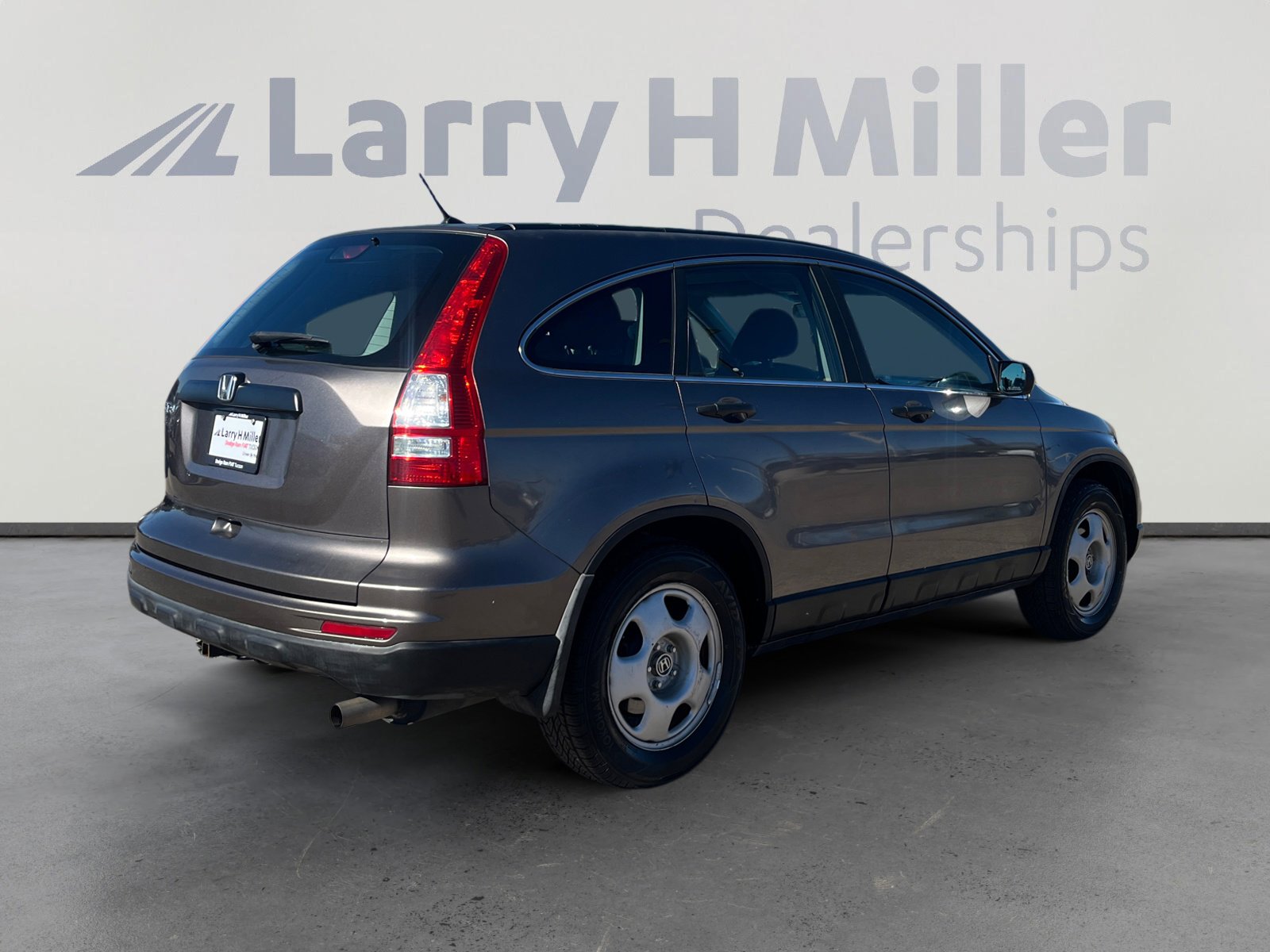 Used 2011 Honda CR-V LX image 5