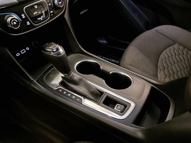 Used 2020 Chevrolet Equinox LT FWD image 16