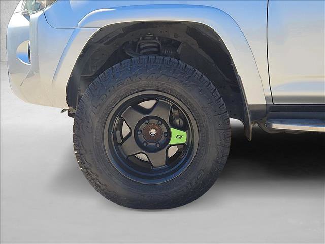 Used 2019 Toyota 4Runner SR5 Premium image 22