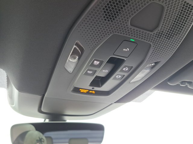 Certified 2024 Porsche Macan 4 Electric image 34