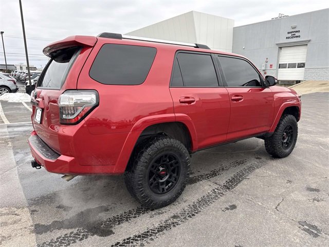 Used 2022 Toyota 4Runner SR5 Premium w/ Moonroof Package image 5