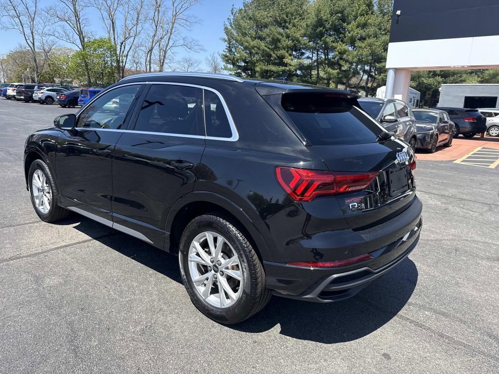 Used 2025 Audi Q3 2.0T Premium AWD/4WD image 3