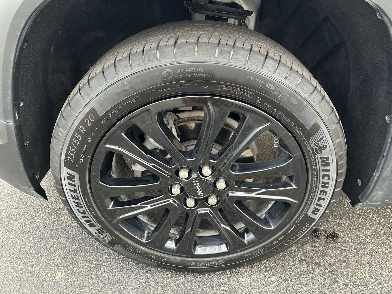 Certified 2023 GMC Acadia SLE w/ Driver Convenience Package image 32