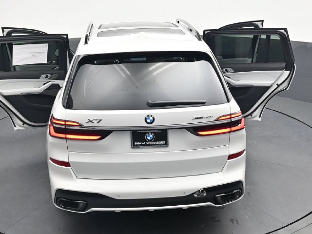 New 2027 BMW X7 xDrive40i w/ M Sport Package AWD/4WD image 42