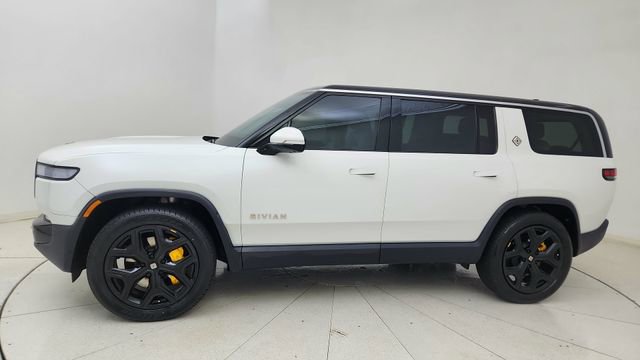 Used 2024 Rivian R1S Adventure AWD/4WD image 3