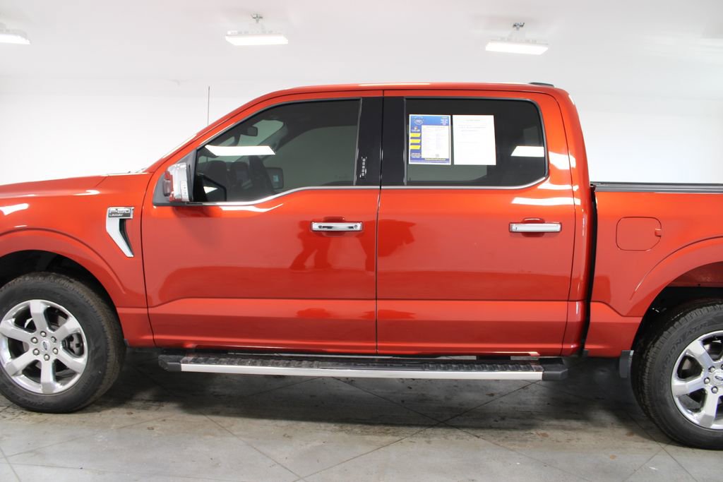 Used 2023 Ford F150 Lariat w/ Max Trailer Tow Package image 6