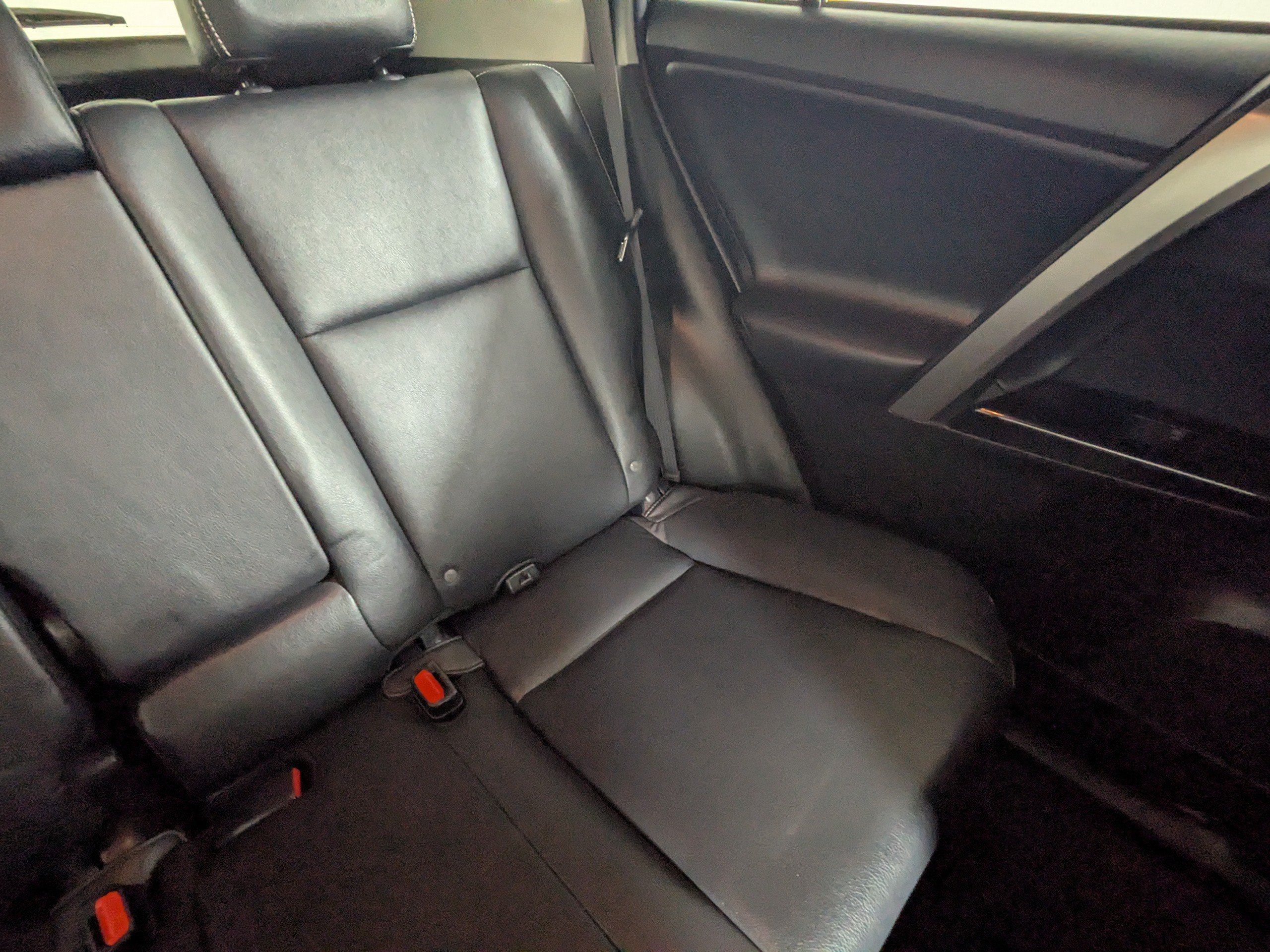 Used 2016 Toyota RAV4 Limited FWD image 12