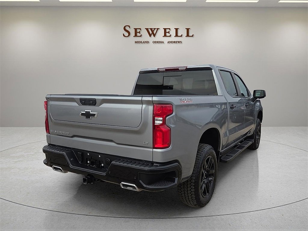 Used 2024 Chevrolet Silverado 1500 LT Trail Boss w/ LT Trail Boss Premium Package image 4