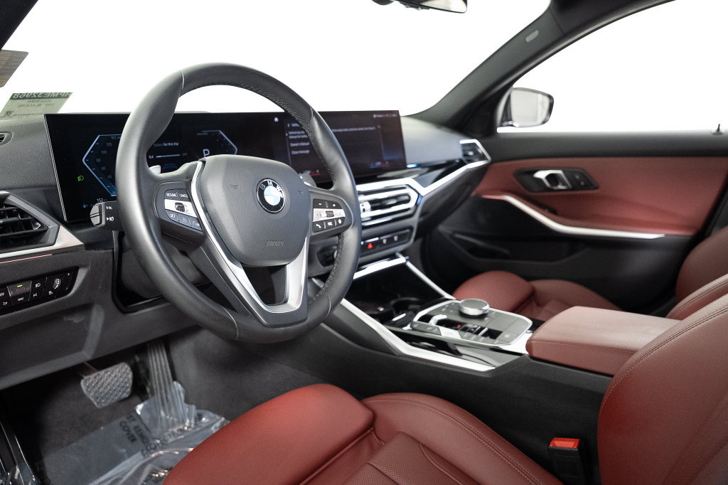 Used 2024 BMW 330i Sedan w/ Convenience Package RWD image 26