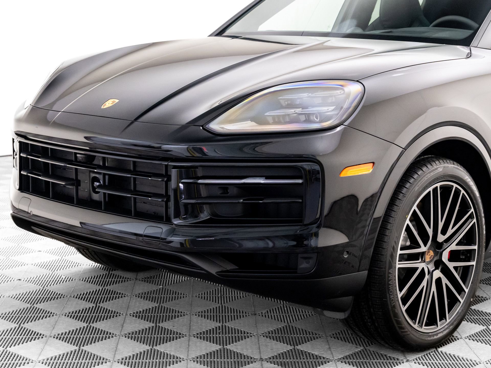 New 2026 Porsche Cayenne S image 38