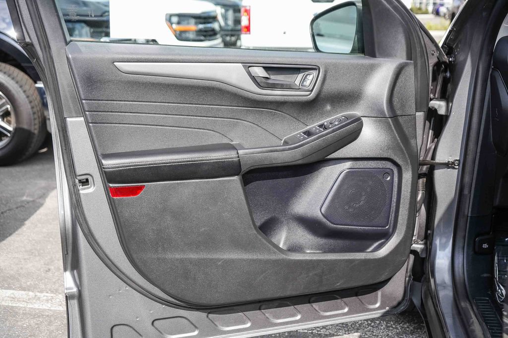 Used 2024 Ford Escape Active FWD image 27