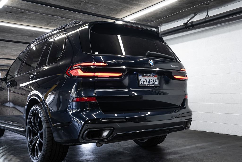 Used 2023 BMW X7 xDrive40i w/ M Sport Package image 17
