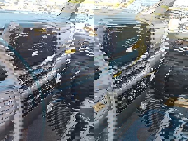 New 2026 GMC Sierra 1500 Elevation image 18