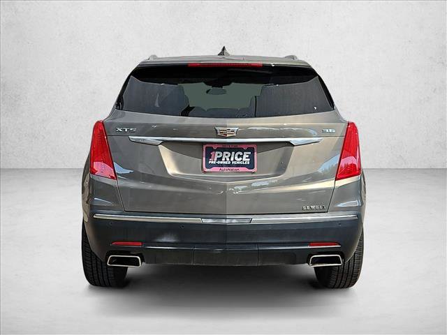 Used 2017 Cadillac XT5 Luxury w/ Driver Awareness Package FWD image 6