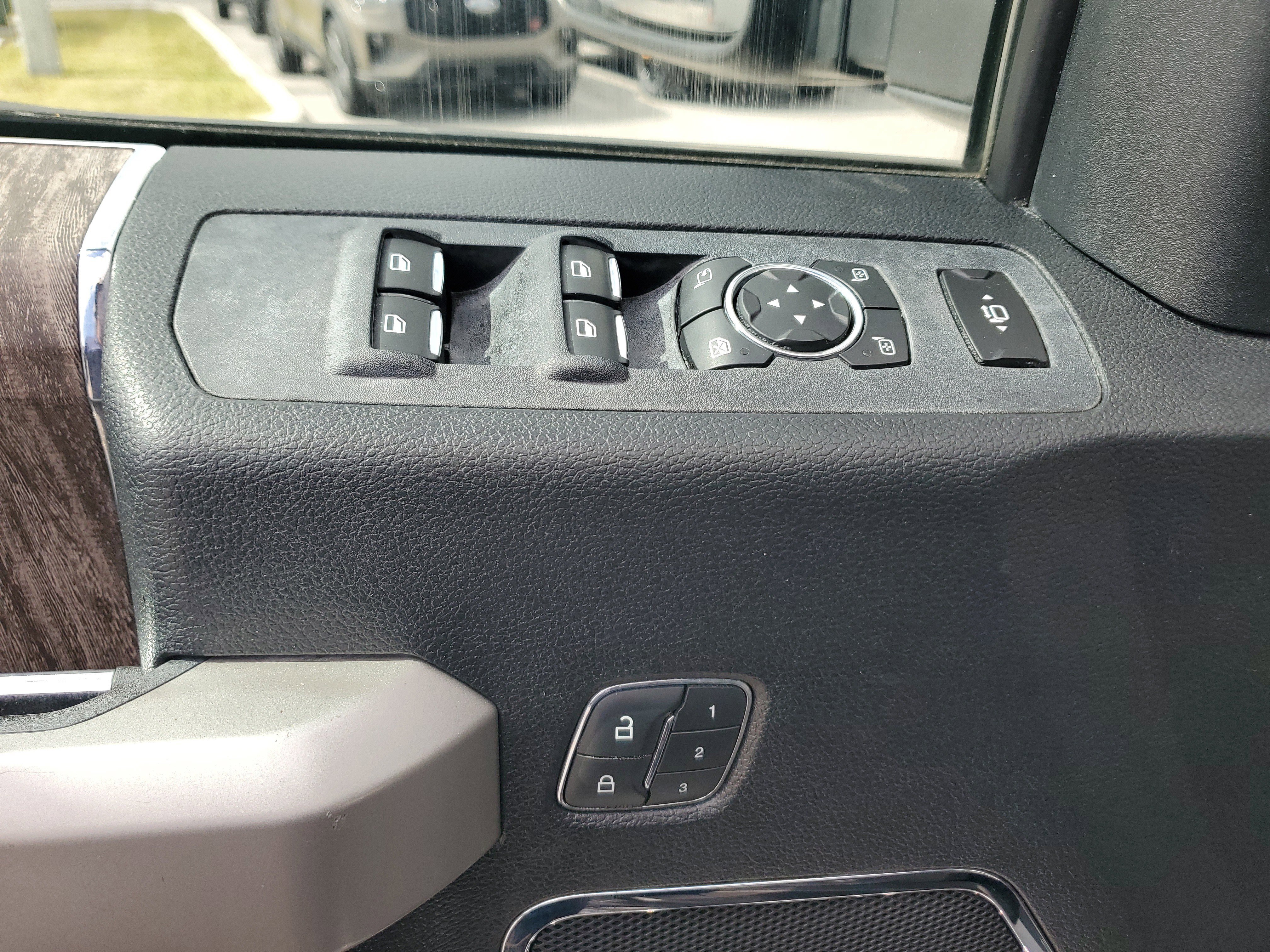 Used 2019 Ford F350 Lariat w/ Lariat Value Package image 24