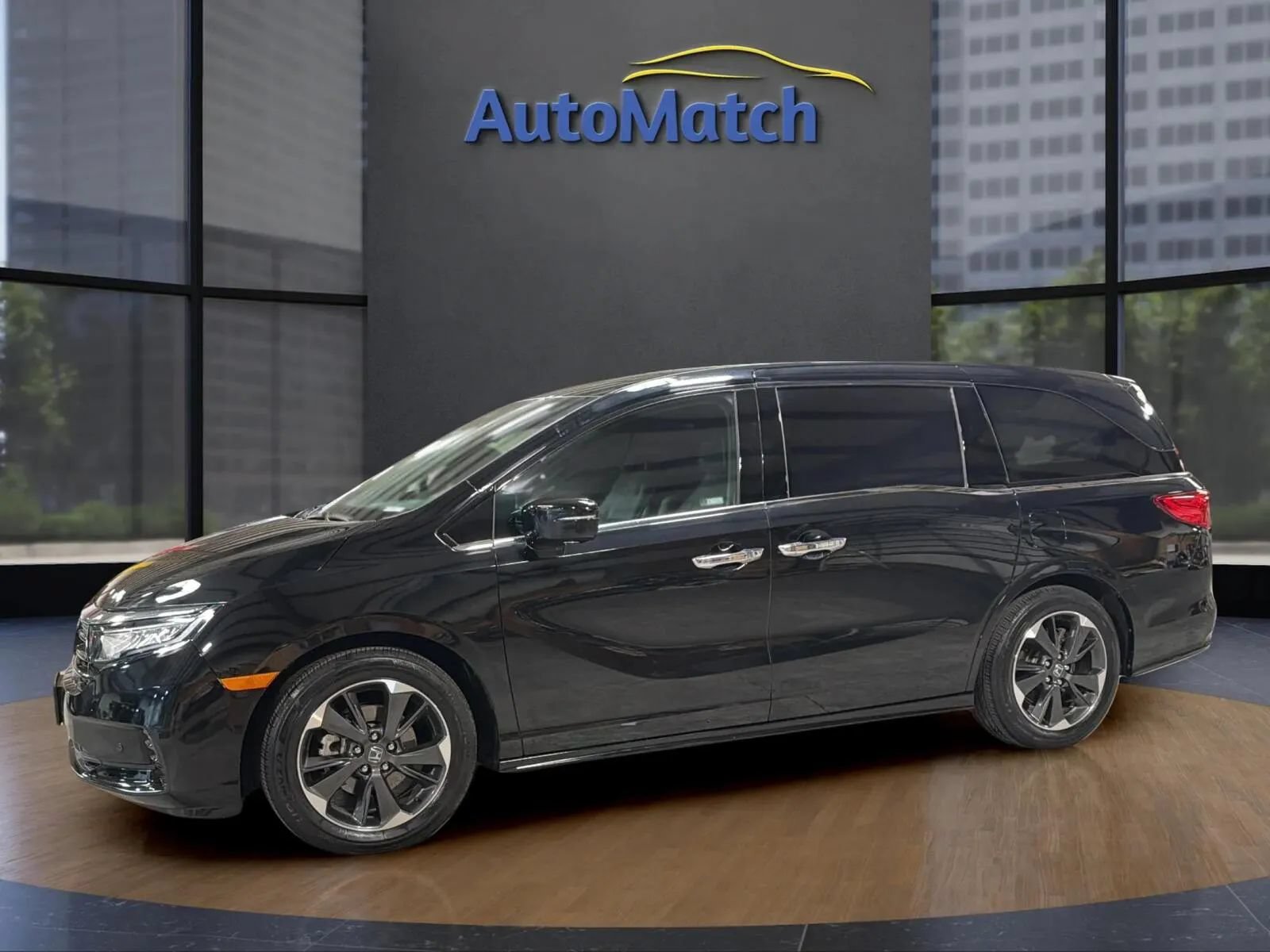 Used 2024 Honda Odyssey Elite image 5