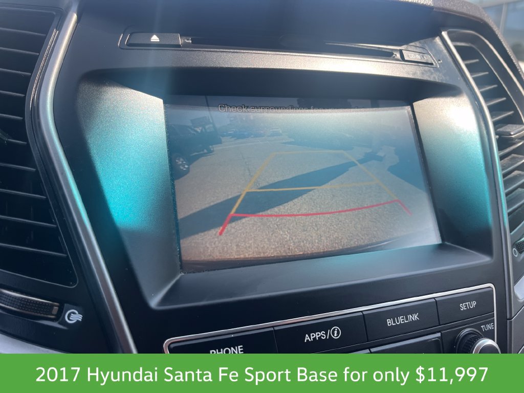 Used 2017 Hyundai Santa Fe Sport FWD image 21