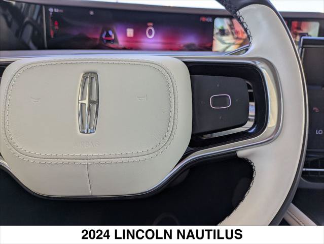 Used 2024 Lincoln Nautilus Black Label w/ Jet Appearance Package (87T) AWD/4WD image 16