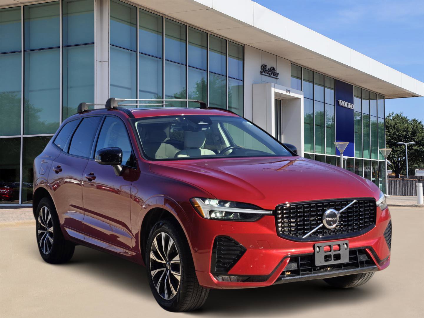 Used 2023 Volvo XC60 B5 Plus w/ Climate Package video 2