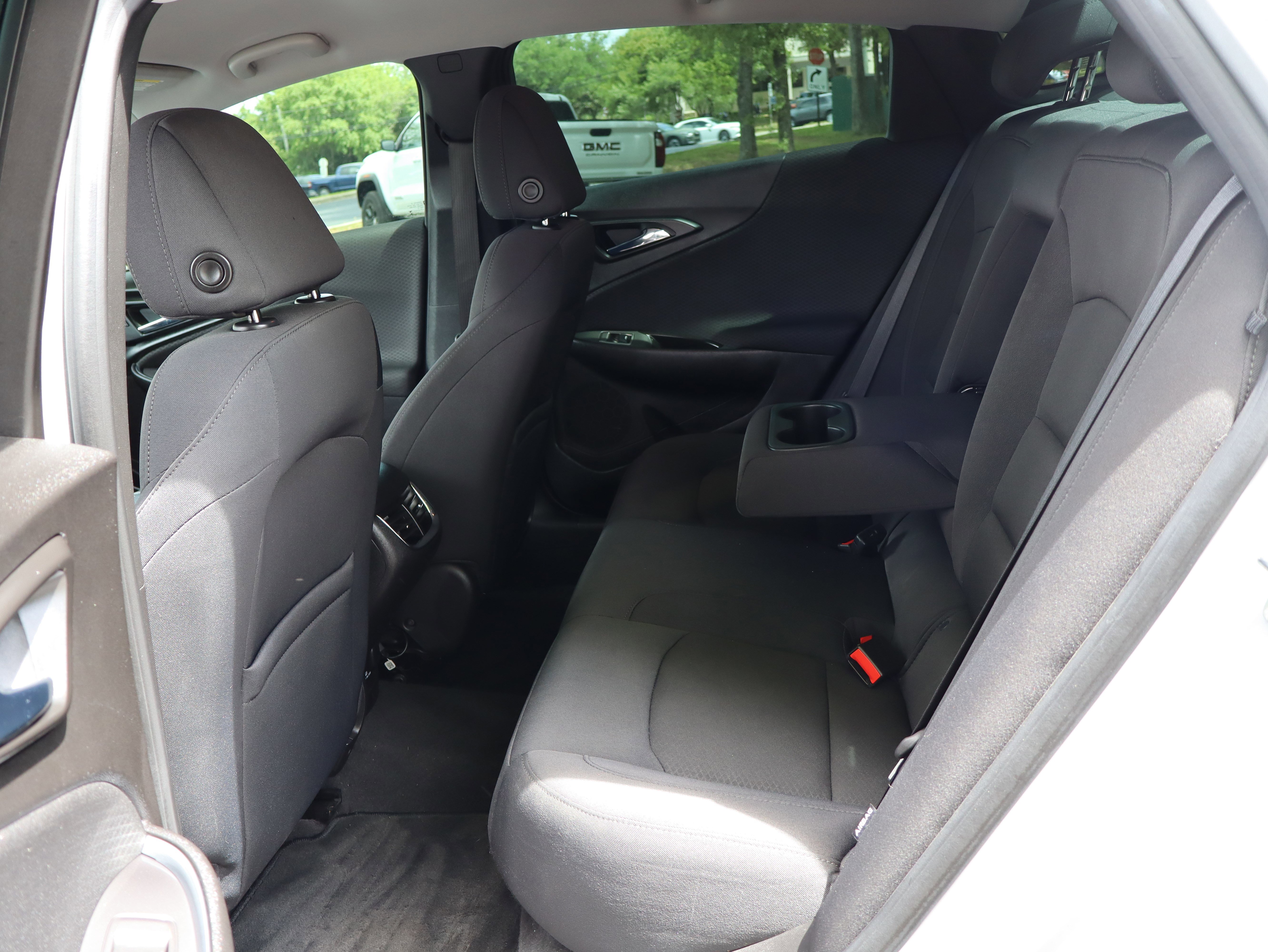 Used 2016 Chevrolet Malibu LT image 40