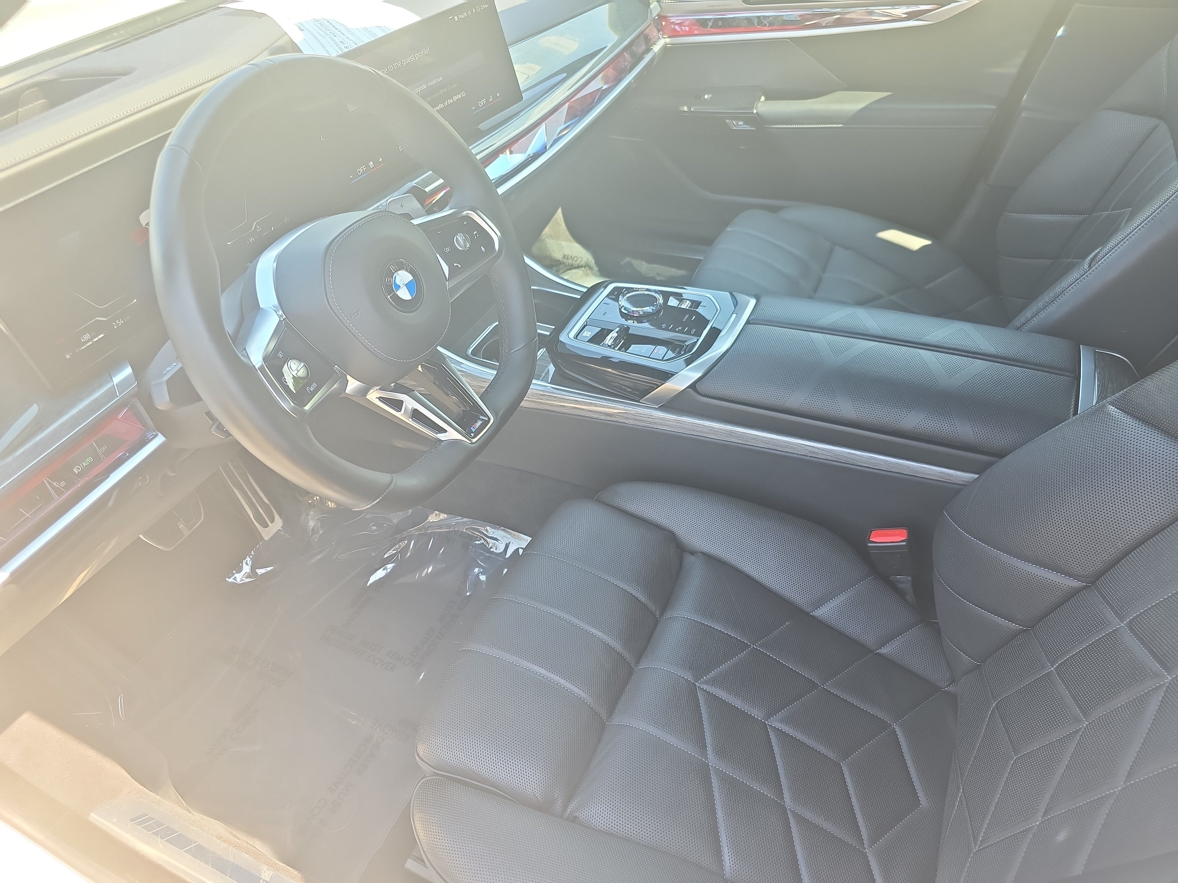 Used 2025 BMW 740i xDrive AWD/4WD image 16