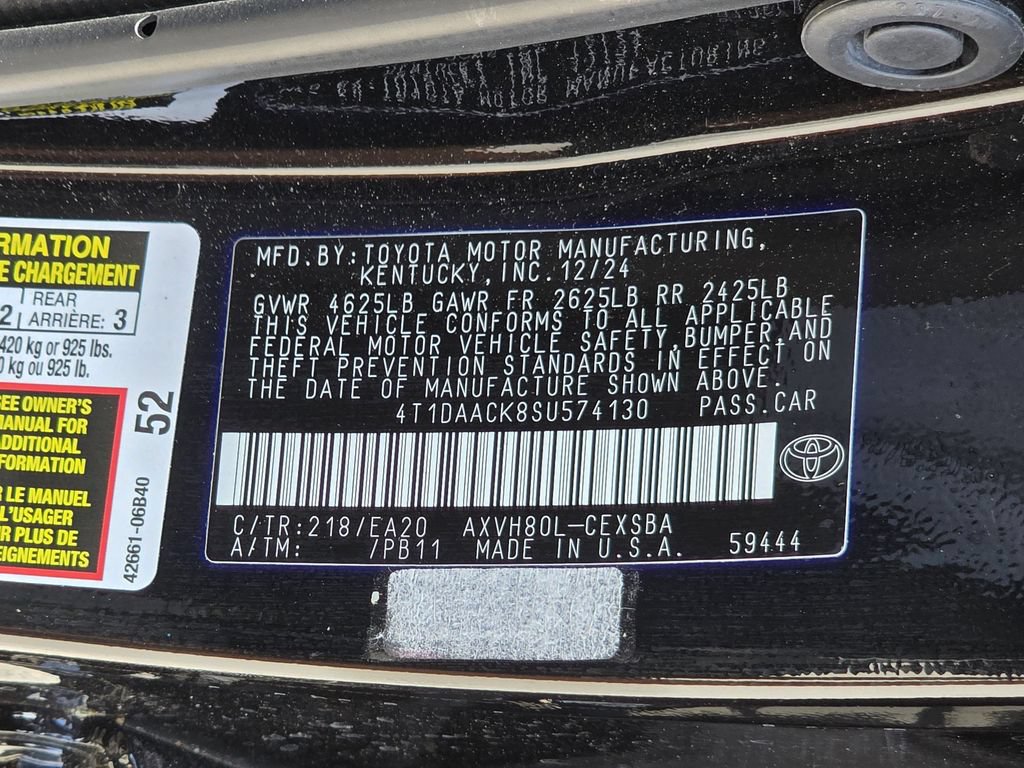 Used 2025 Toyota Camry SE FWD image 30