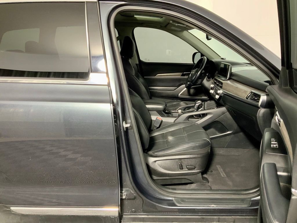 Used 2020 Kia Telluride EX image 35