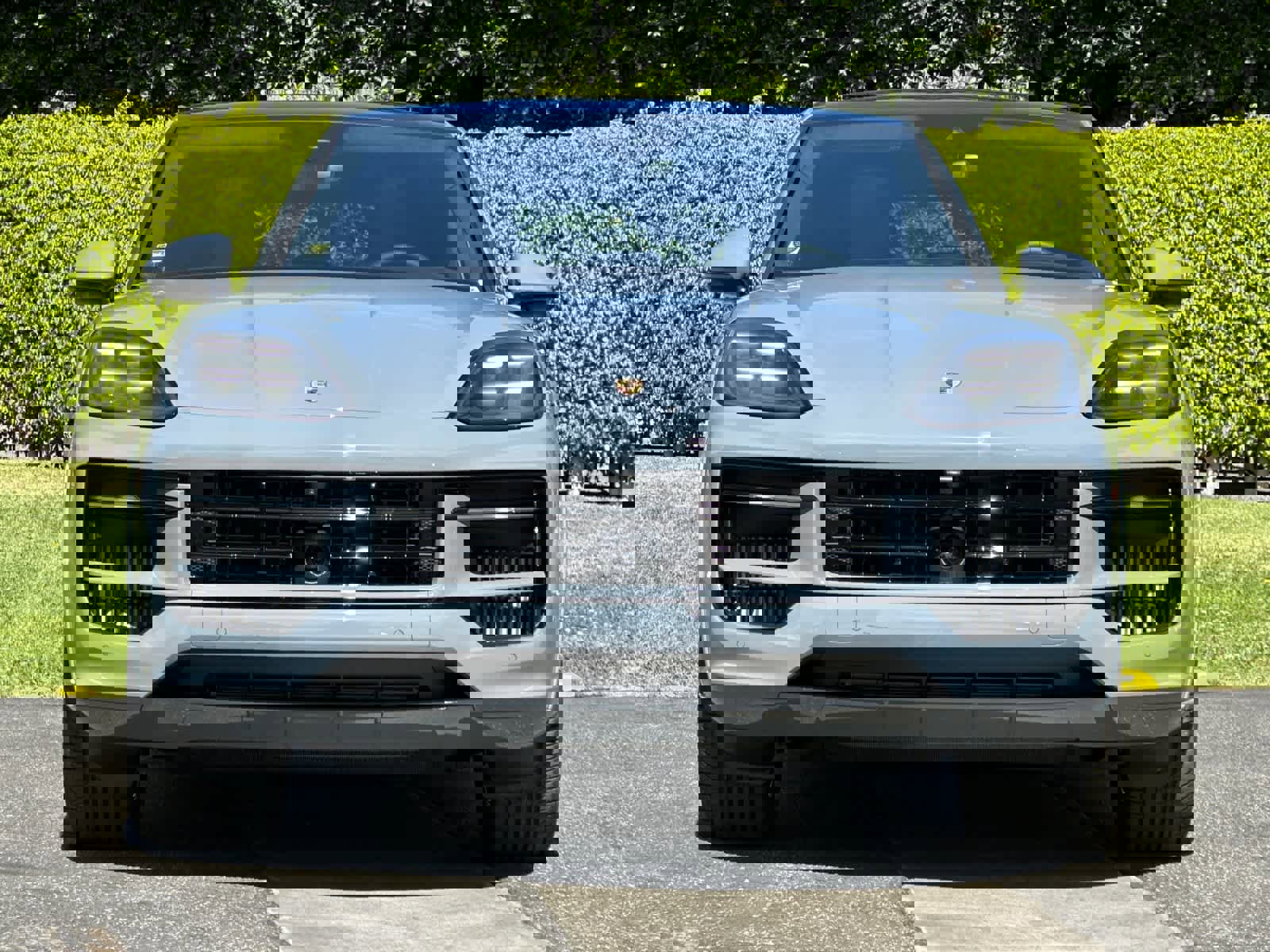 New 2026 Porsche Cayenne GTS image 11