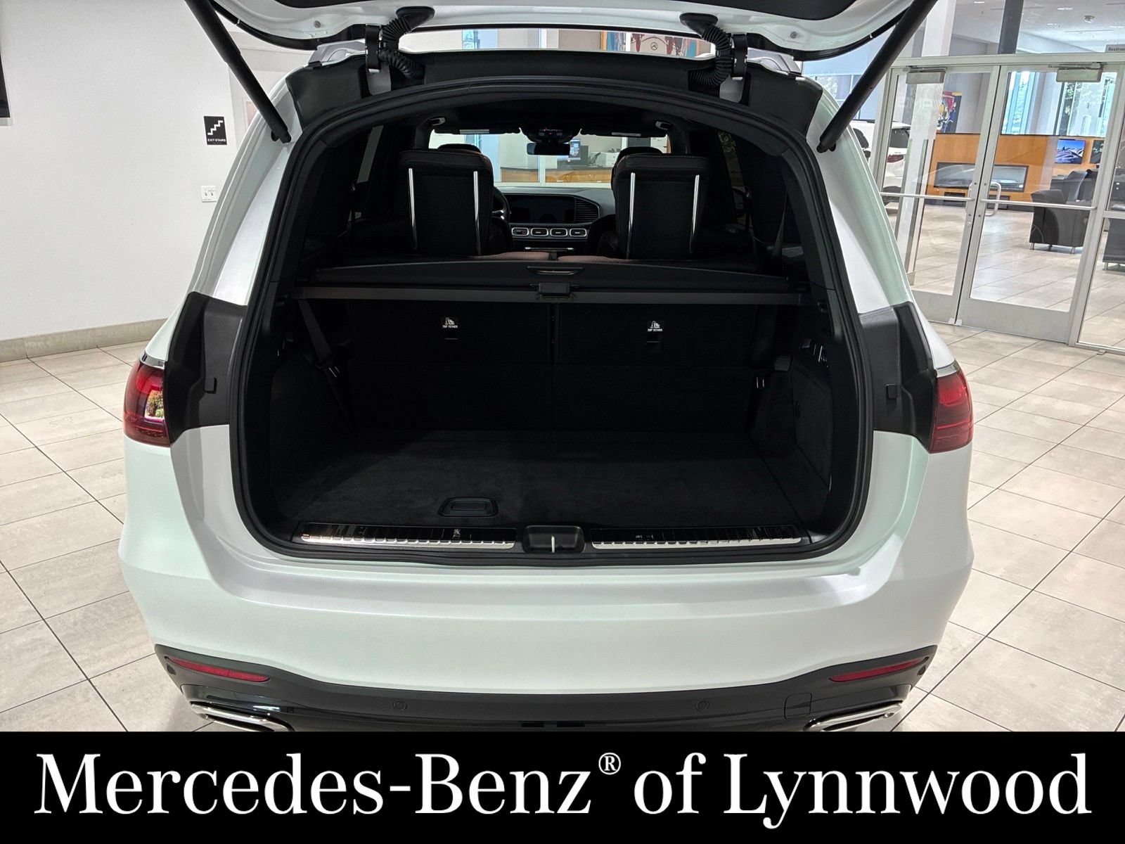 New 2026 Mercedes-Benz GLS 450 4MATIC image 5