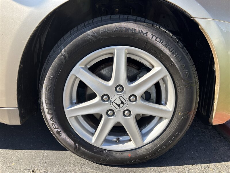 Used 2004 Honda Accord EX image 15