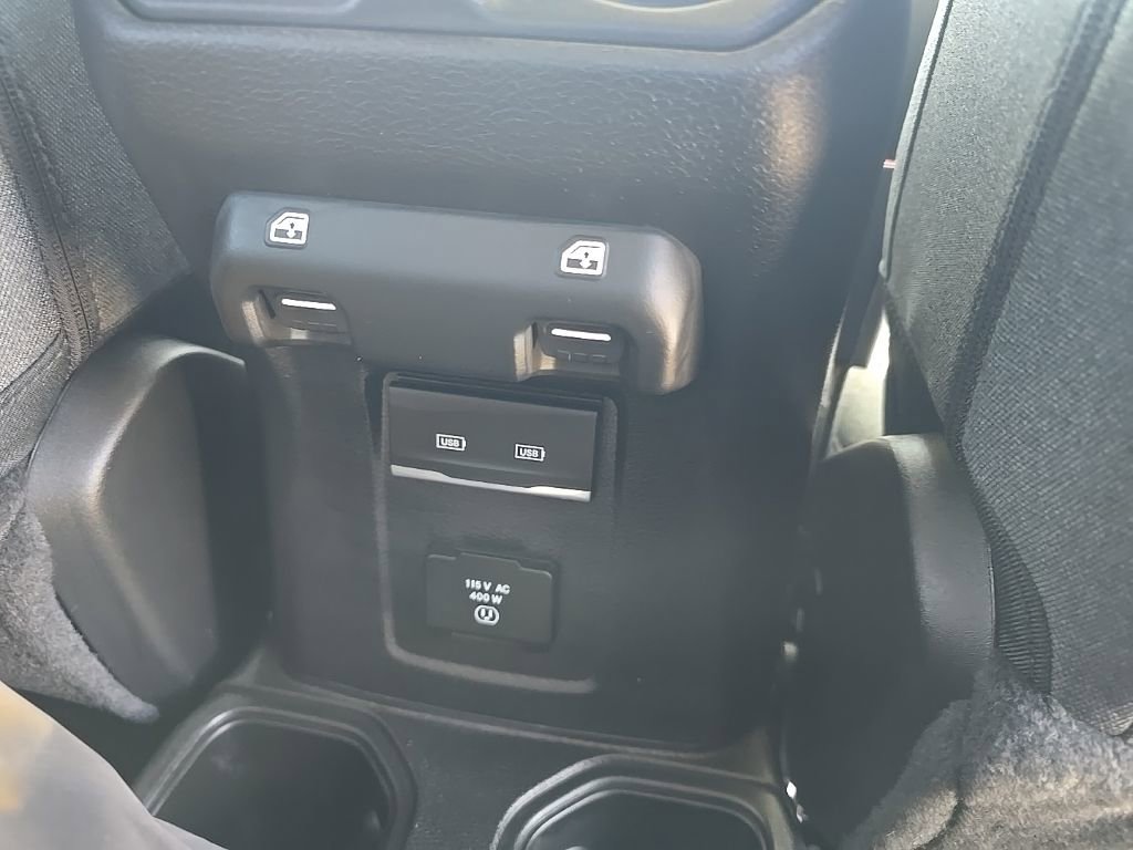 New 2025 Jeep Gladiator Sport image 8